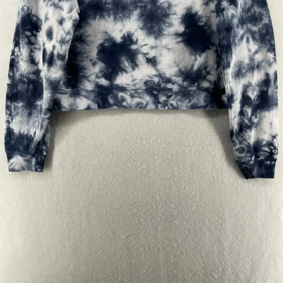 SoulCycle Sweatshirt Women's Sz M Blue Tie Dye Crew Neck Cropped Pullover - Picture 9 of 13